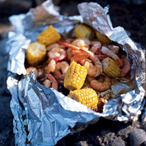 Barbecue lemon shrimp and corn
